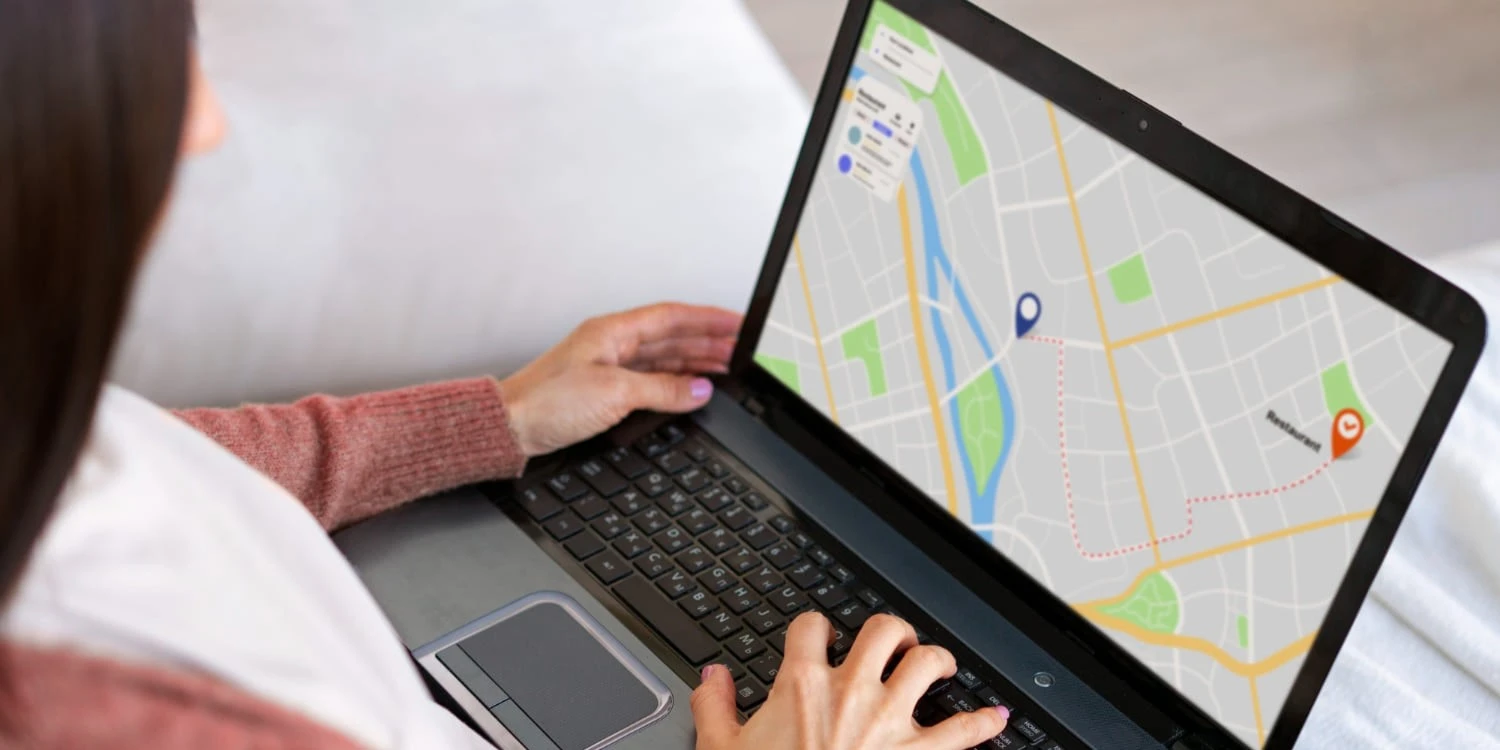 Мониторинг через GPS-трекер Мониторинг через GPS-трекер
