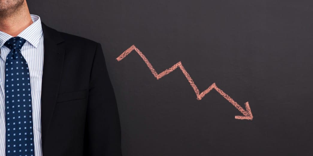 Социально-экономические факторы