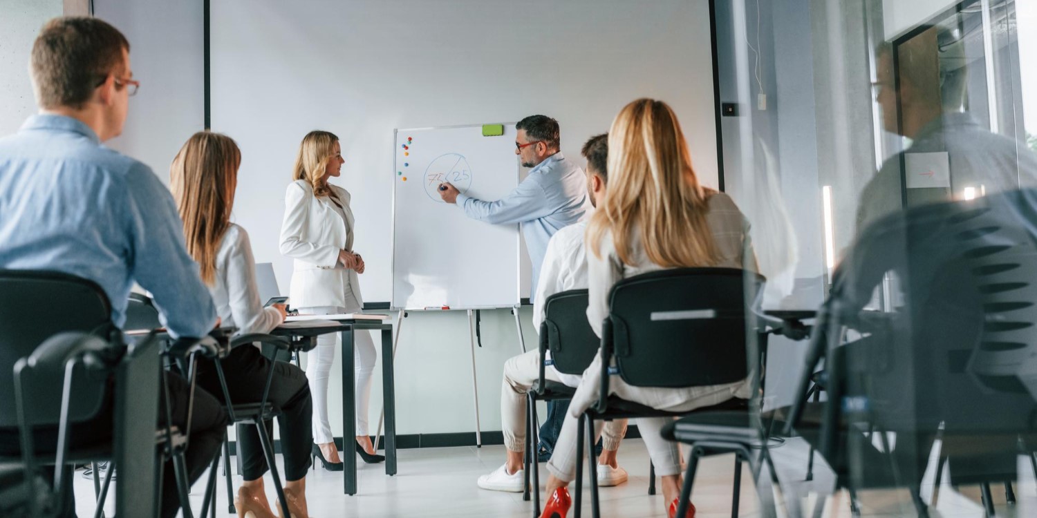 Проведение формального тренинга